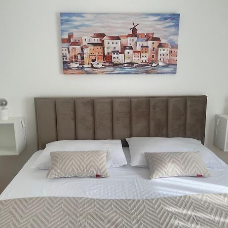 Apartments Javorska Kastela Luaran gambar