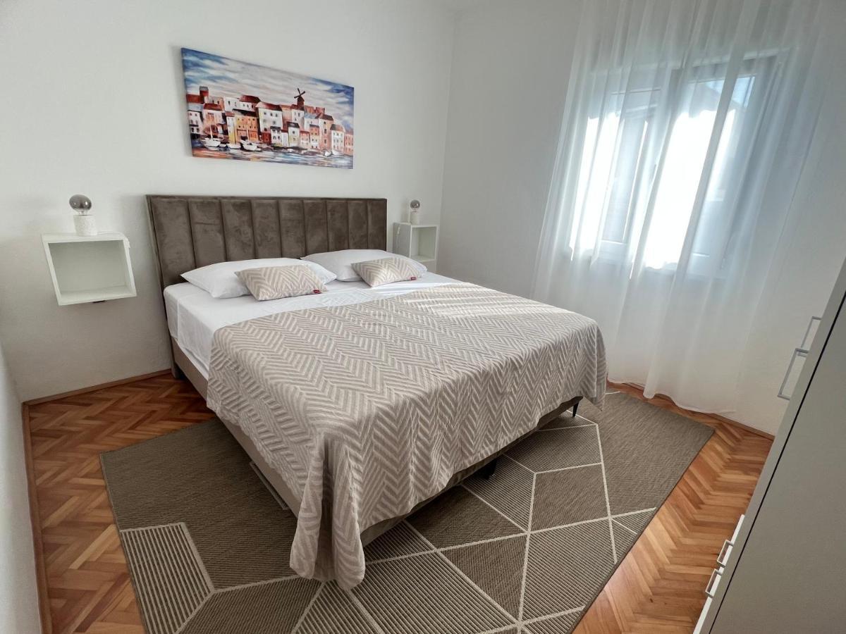 Apartments Javorska Kastela Luaran gambar