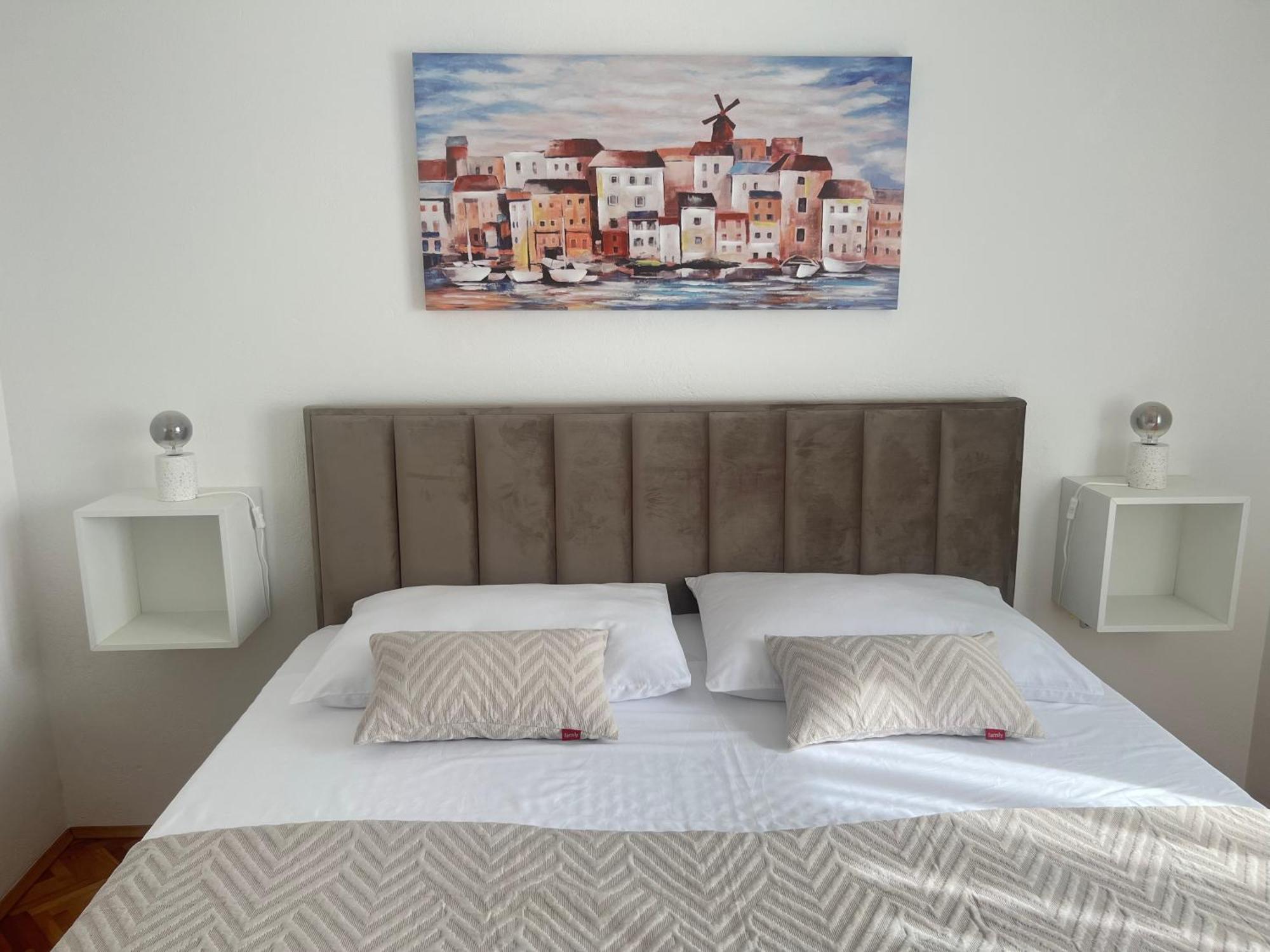 Apartments Javorska Kastela Luaran gambar