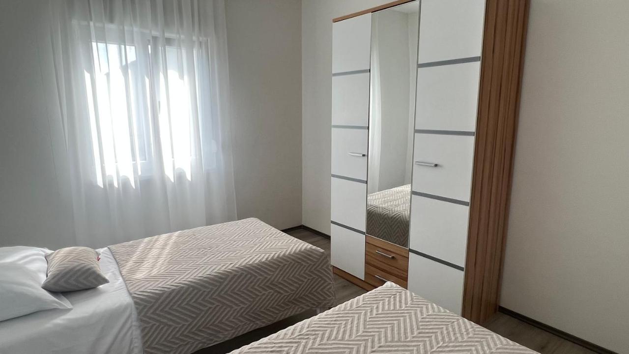 Apartments Javorska Kastela Luaran gambar
