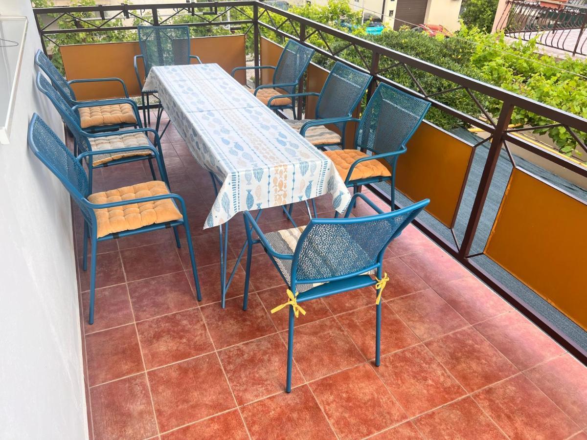 Apartments Javorska Kastela Luaran gambar