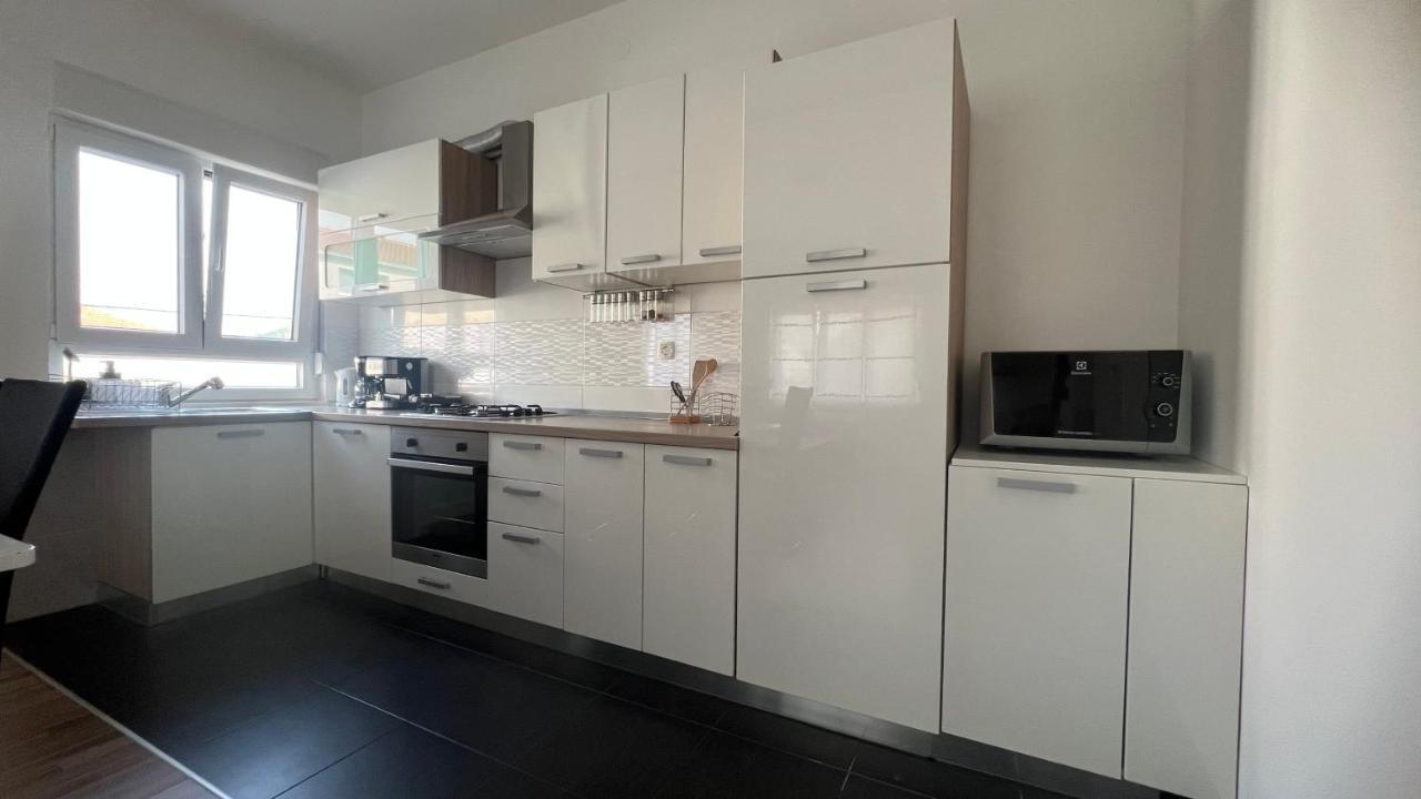 Apartments Javorska Kastela Luaran gambar