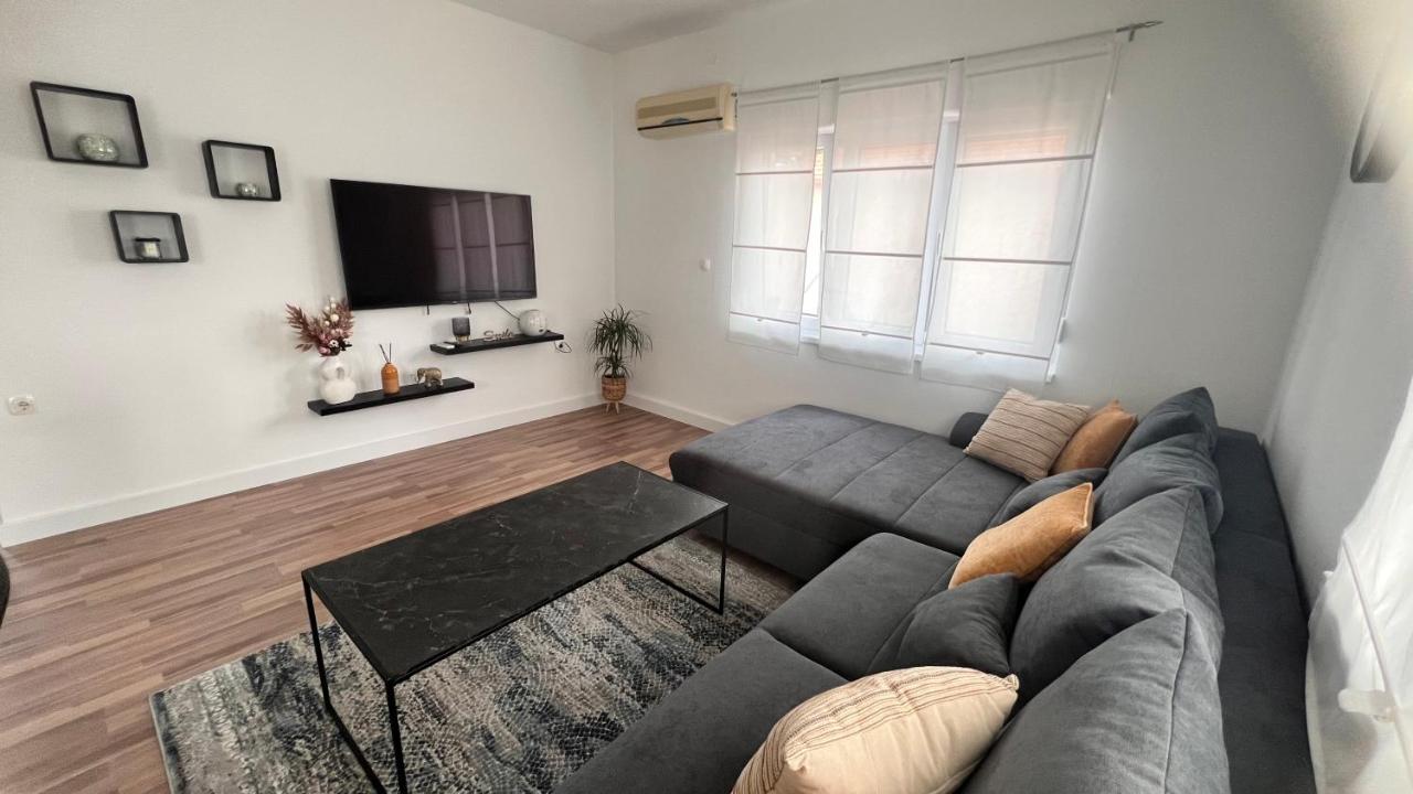 Apartments Javorska Kastela Luaran gambar