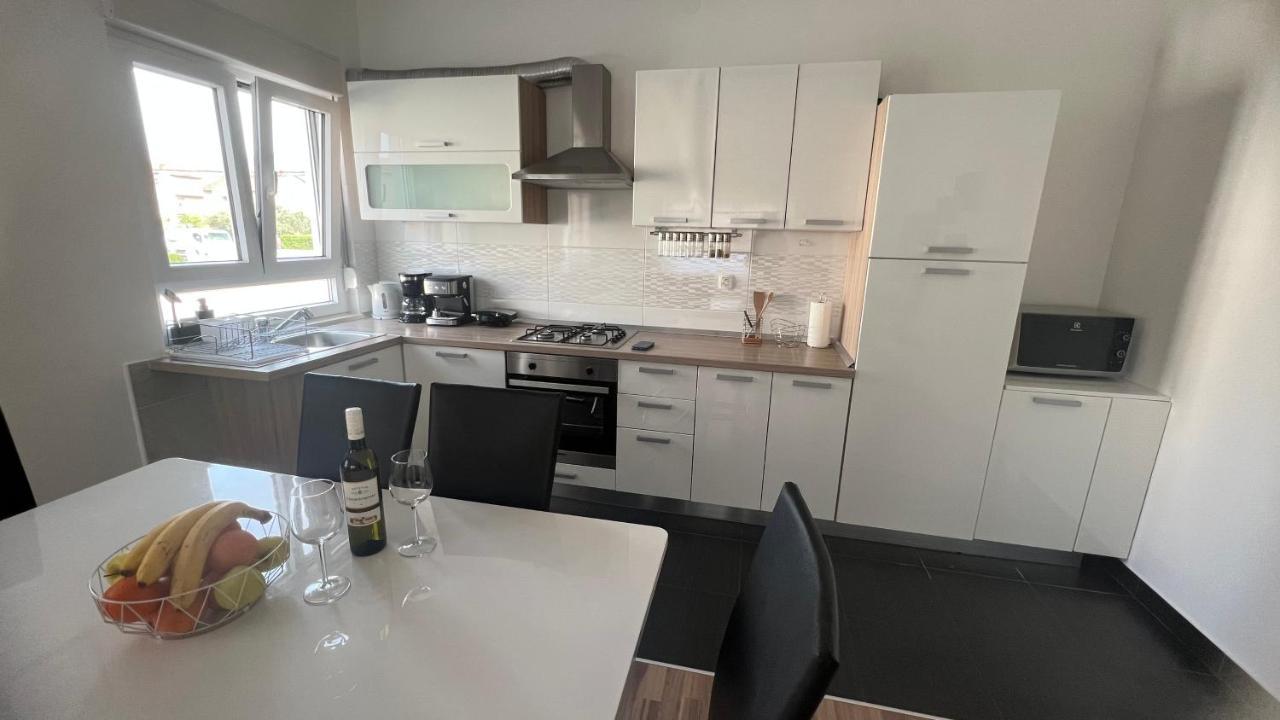 Apartments Javorska Kastela Luaran gambar