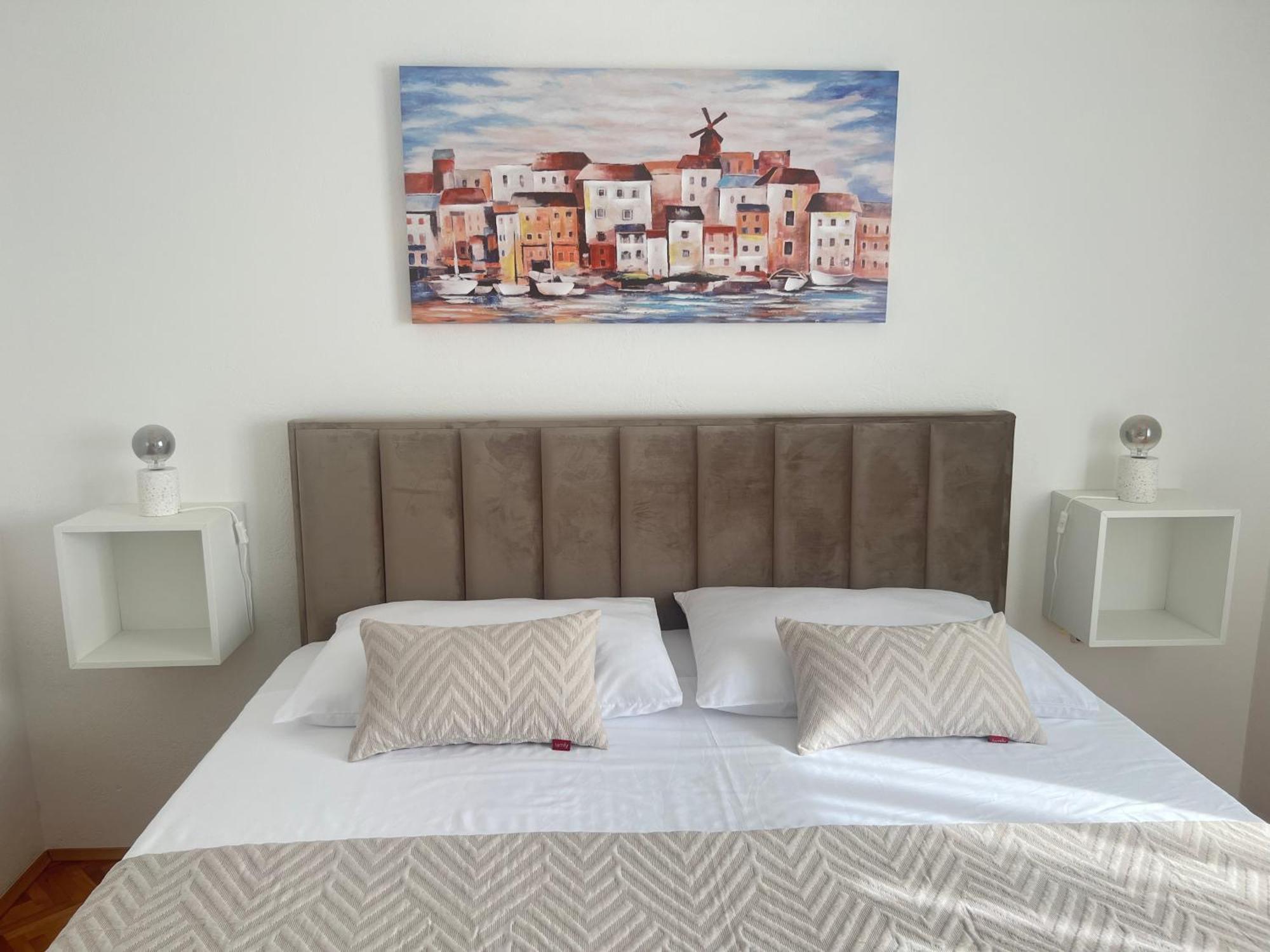 Apartments Javorska Kastela Bilik gambar