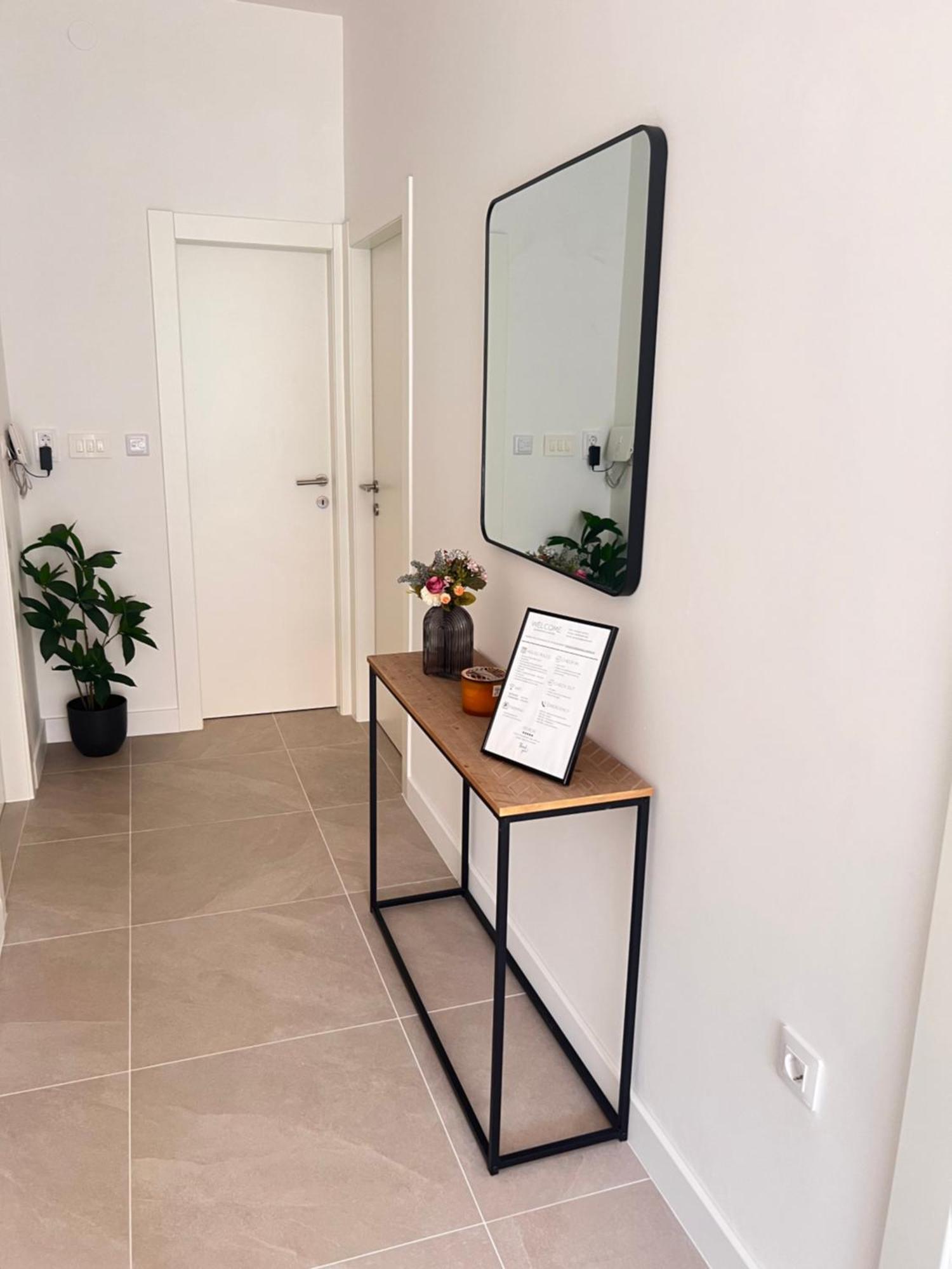 Apartments Javorska Kastela Luaran gambar